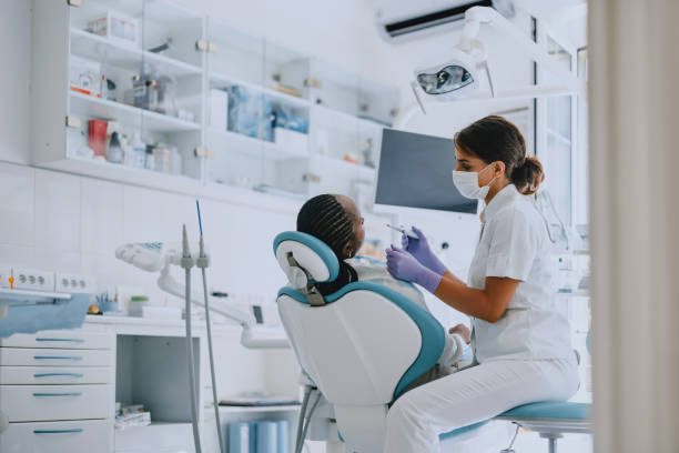 Best Tooth Extraction  in Indian Springs, GA